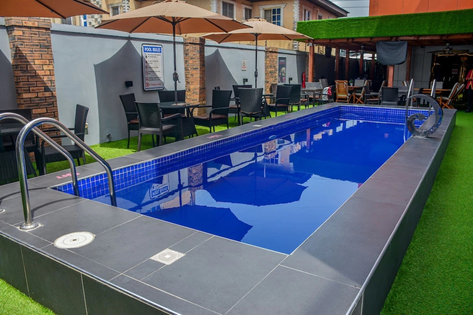 Bedouin Hotel & Suites