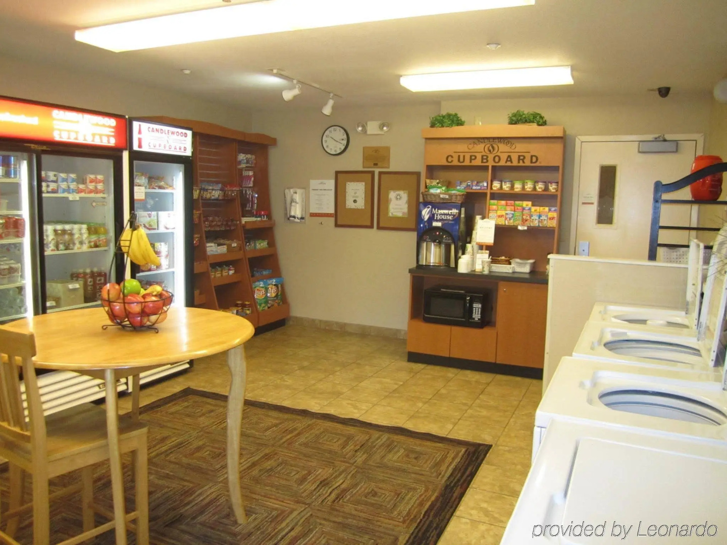 Sonesta Simply Suites Denver West Federal Center