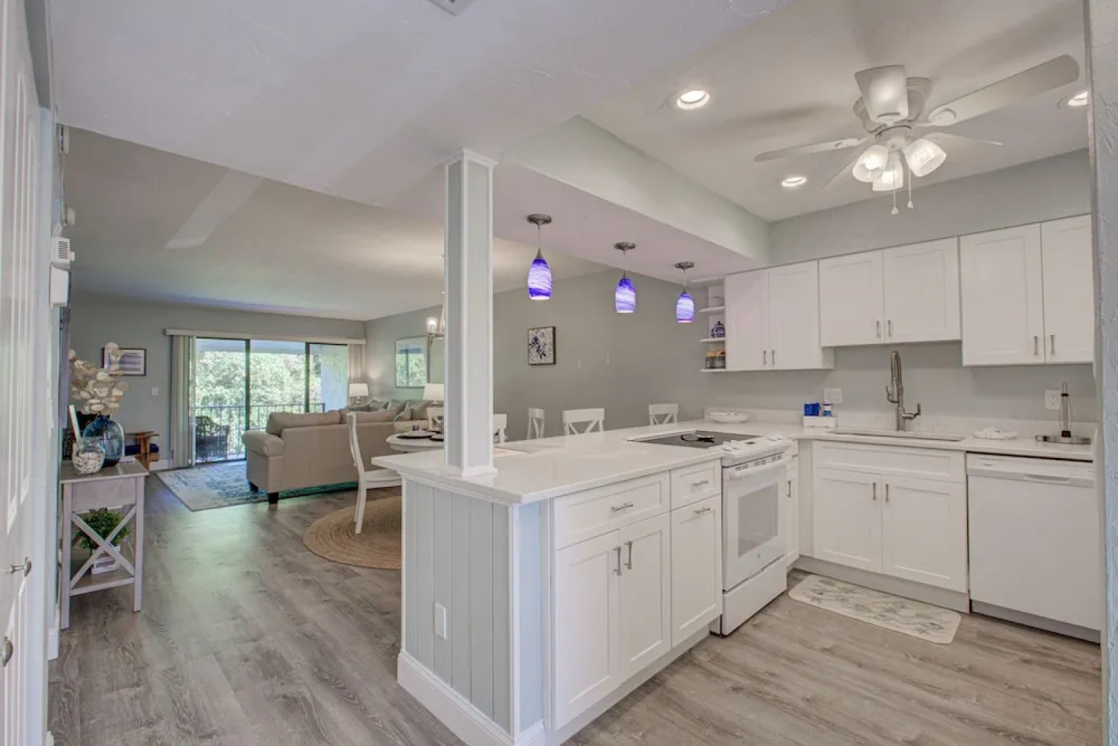 Runaway Bay Condominiums by Anna Maria Island Beach Rentals