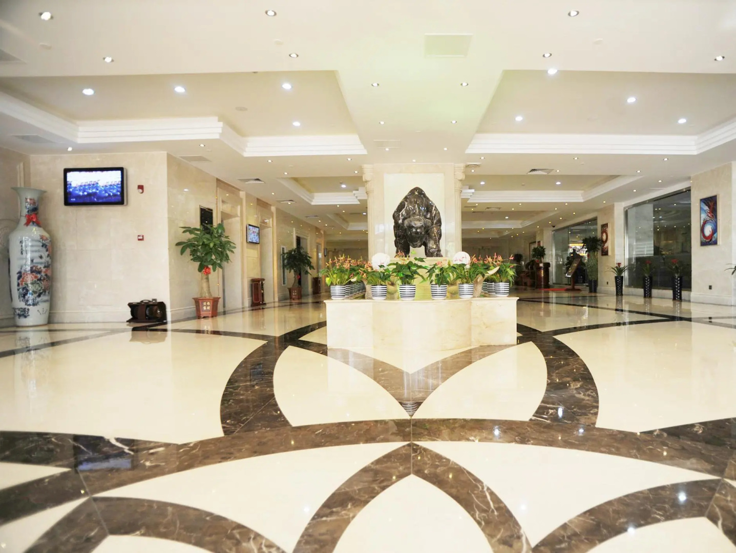 Manhatton Hotel Beihai