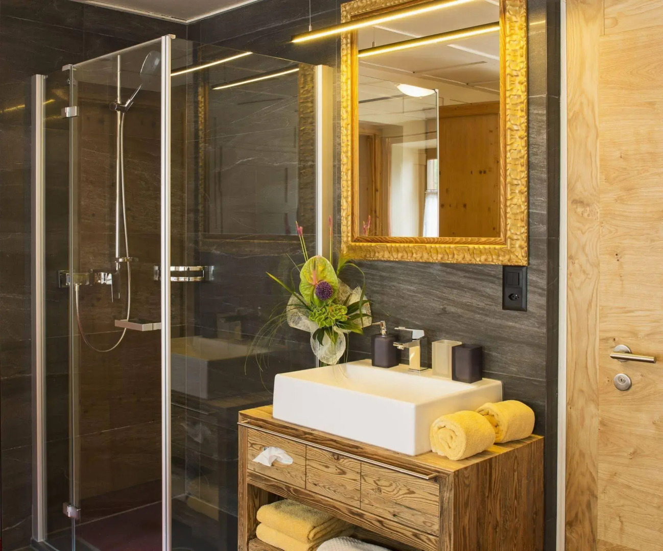 LARET private Boutique Hotel - Adults only