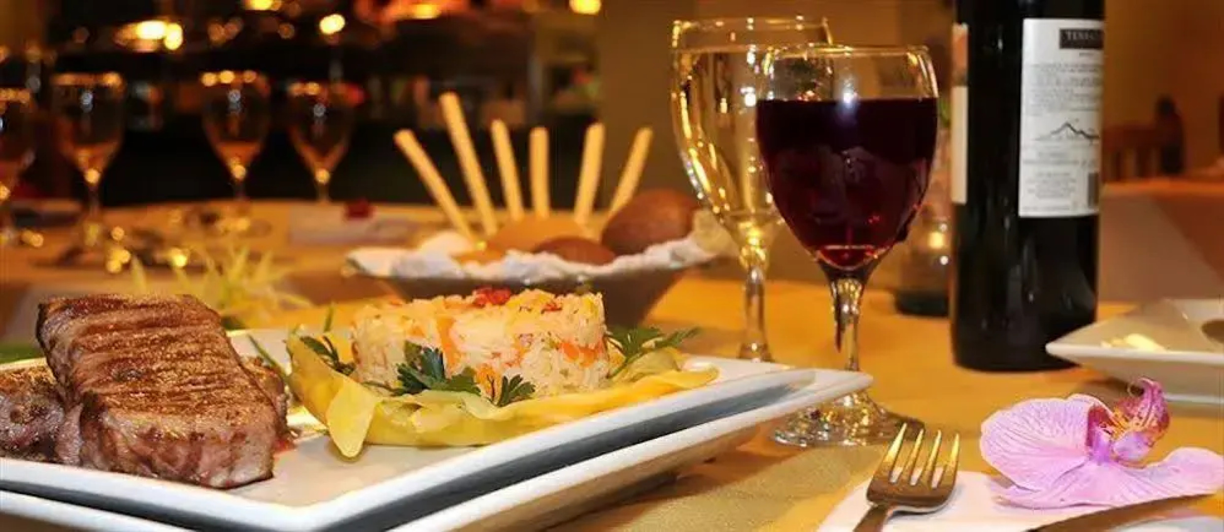 Orquideas Hotel & Cabañas