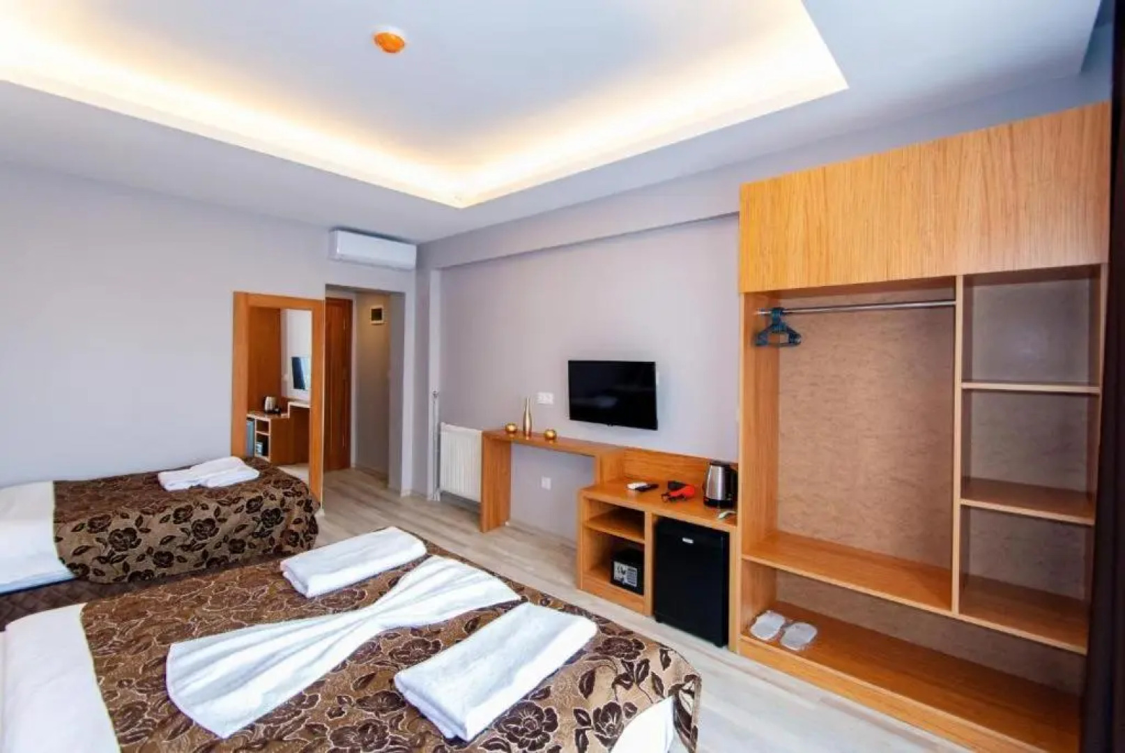 HanPoint Boutique Hotel