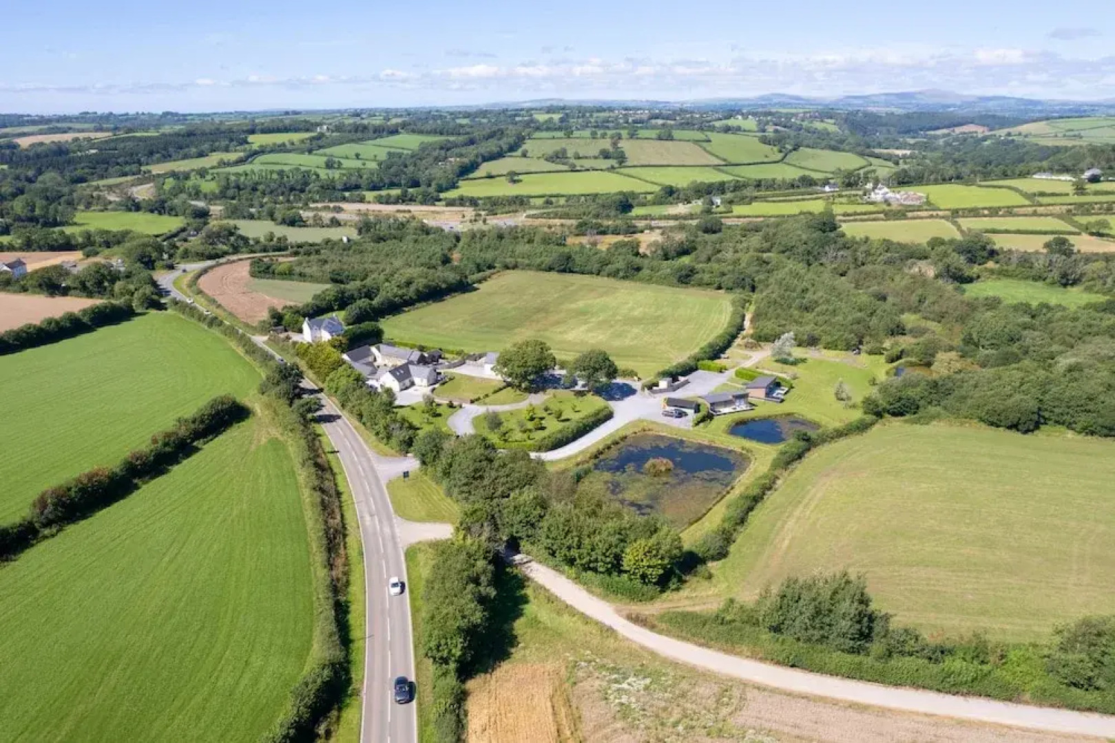 The Duck Pond - Countryside Hot Tub