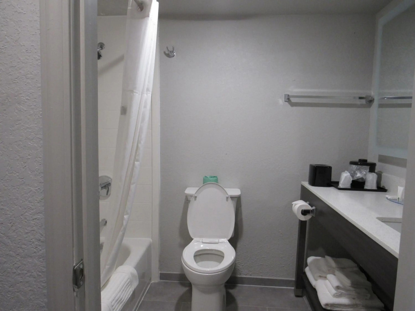 Clarion Pointe McDonough