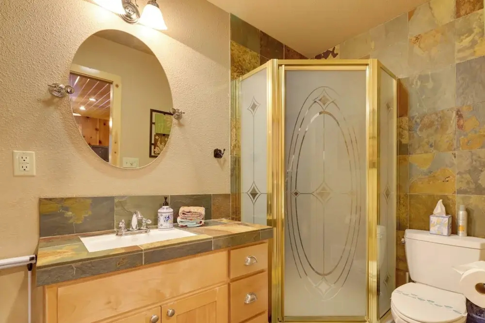 5 Mi to Dodge Ridge: Cabin in Strawberry