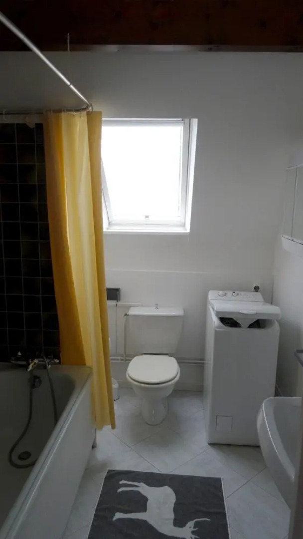 House With 2 Bedrooms in Ploemel, With Enclosed Garden and Wifi