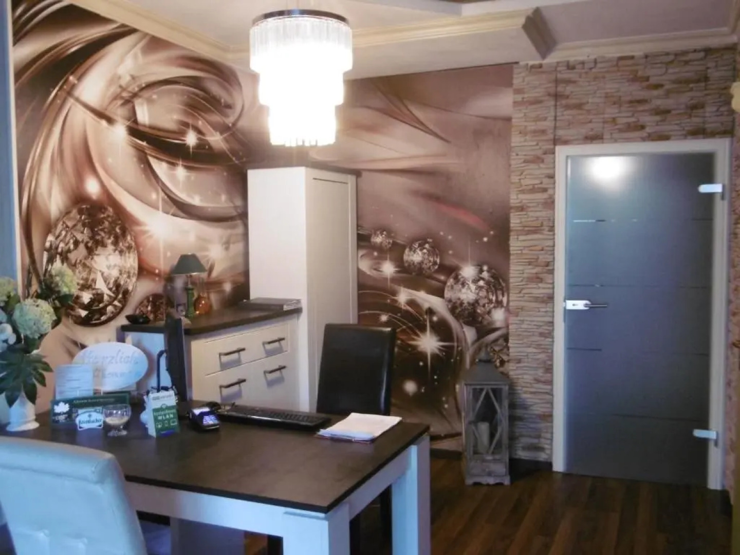 Ahorn Hotel & Restaurant