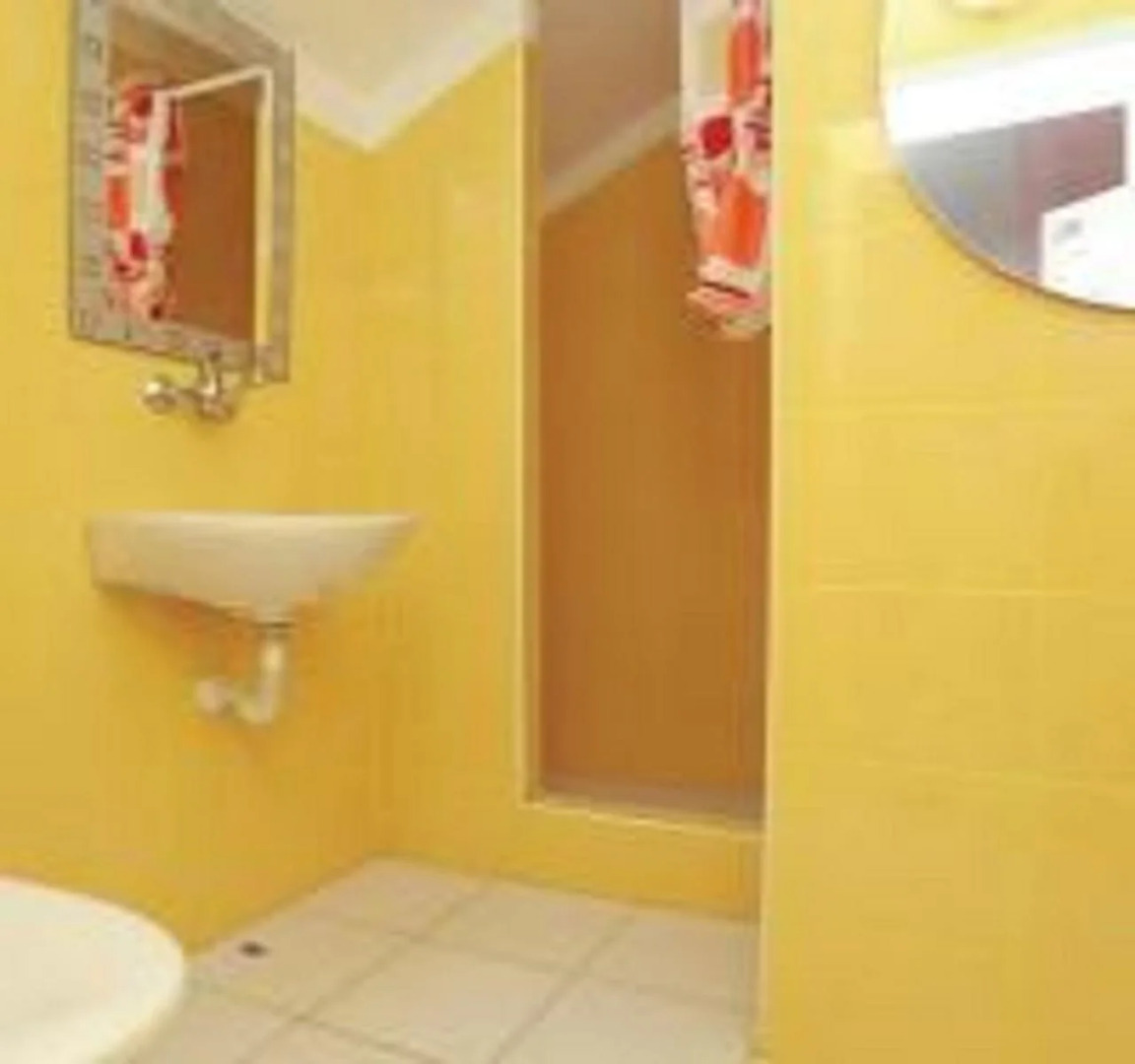 Dragan´s Den Hostel