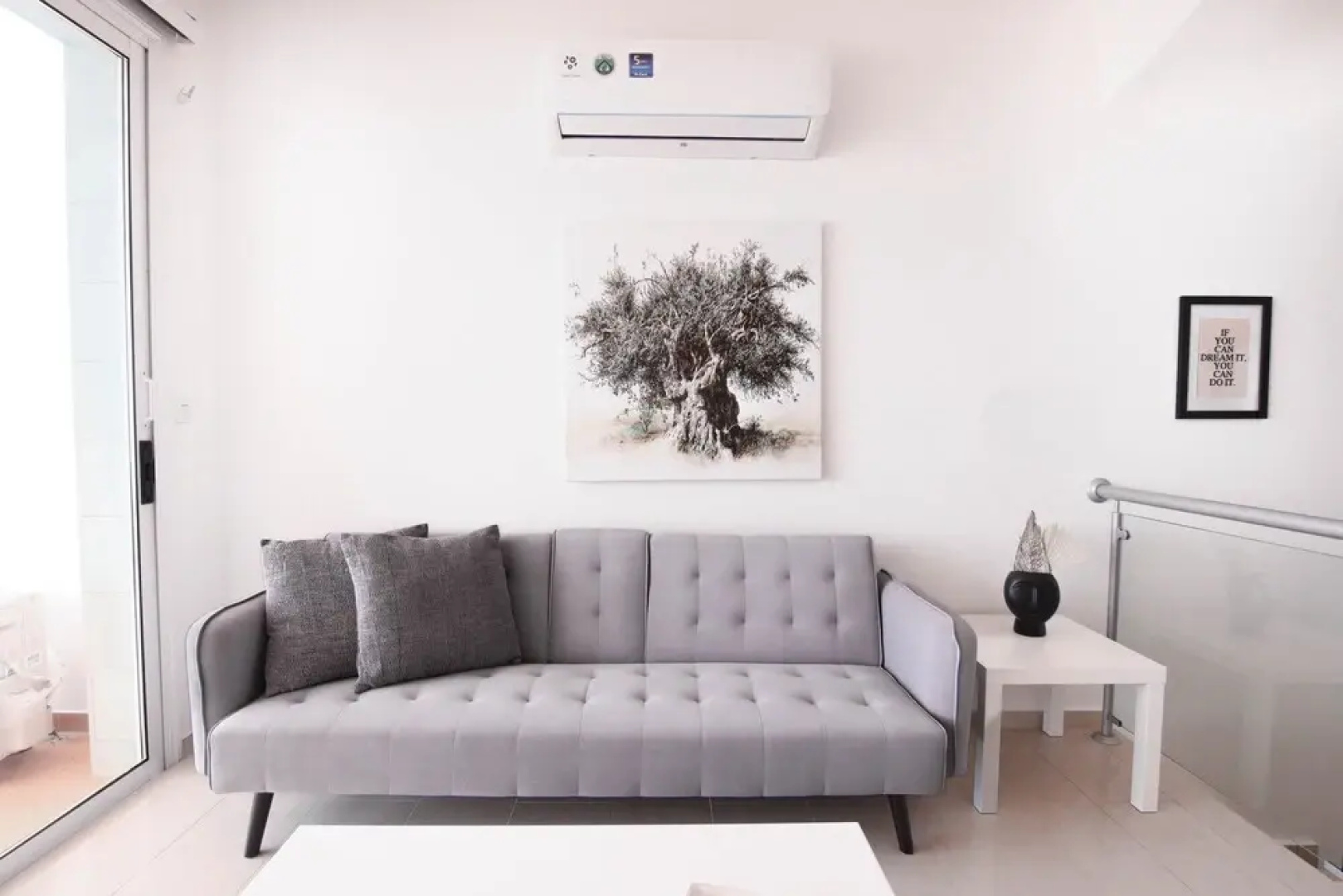 Phaedrus Living Beachfront Villa Morona