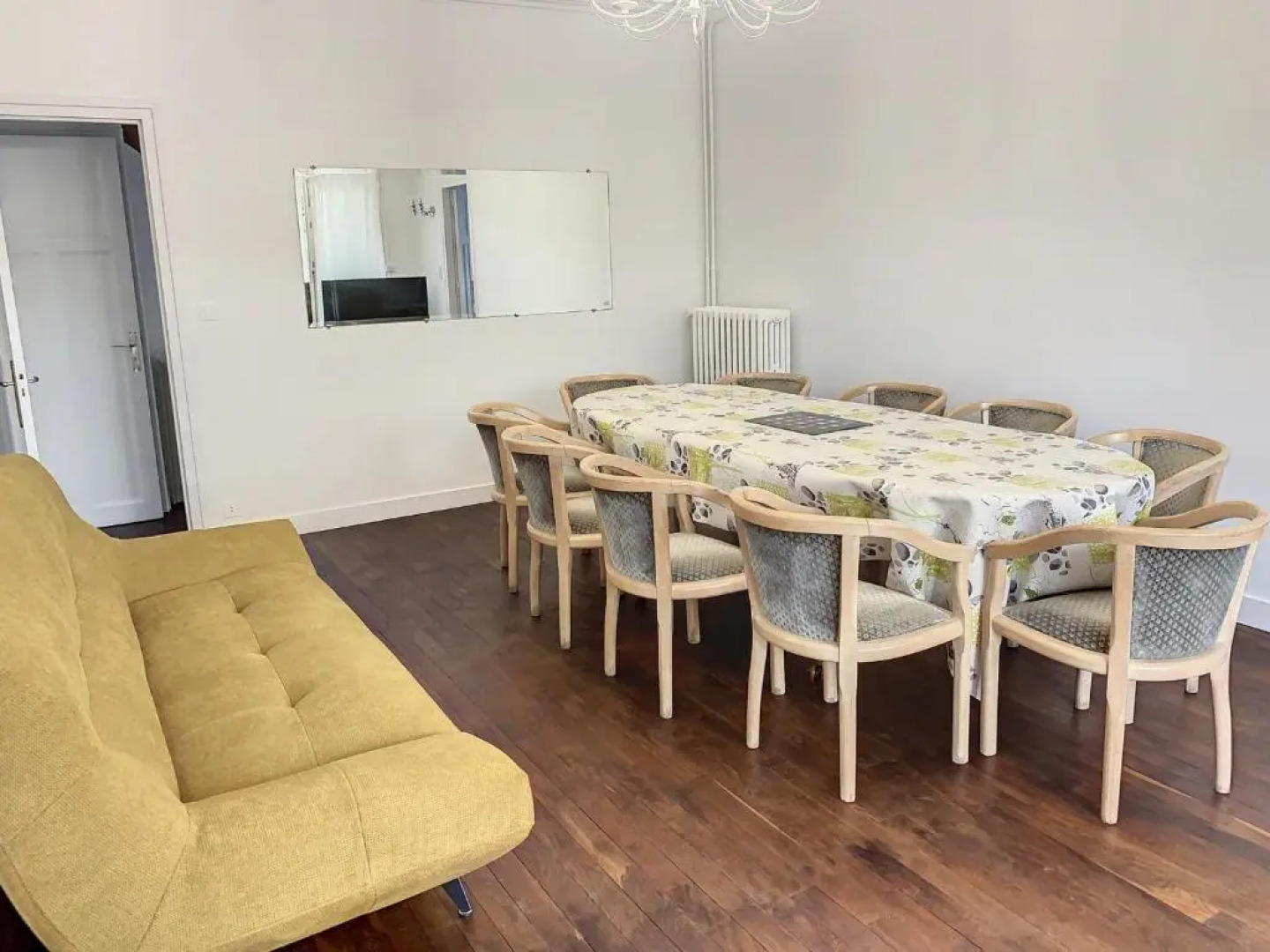 Maison Jullouville, 8 pièces, 11 Personnes - FR-1-361-61