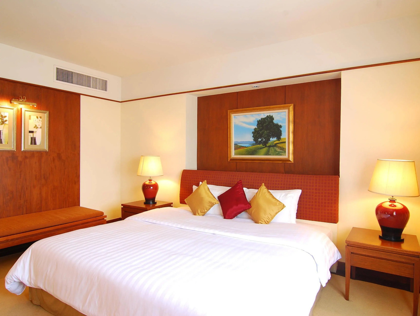 Pantip Suites Sathorn