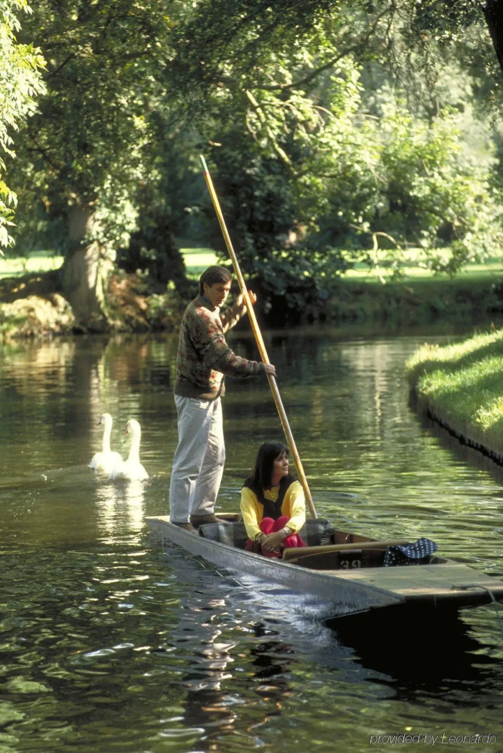 Holiday Inn Express Oxford-Kassam Stadium by IHG