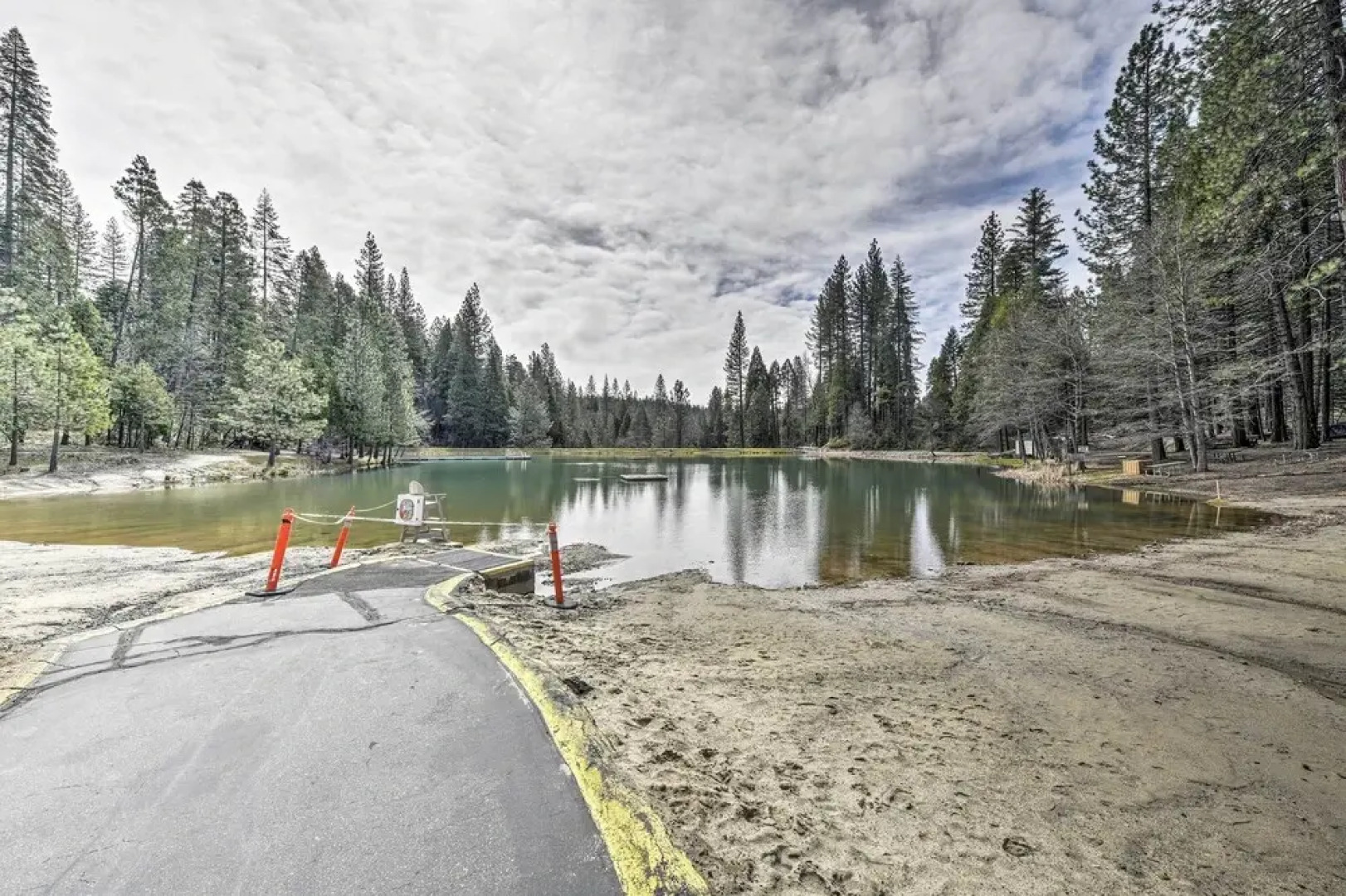 Game Room + Pool Access: Spacious Cabin in Arnold