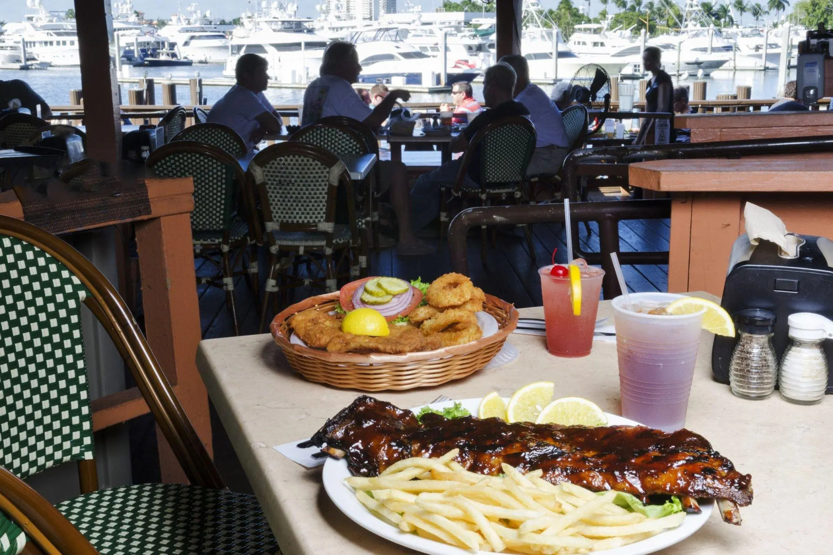 Bahia Cabana Beach Resort