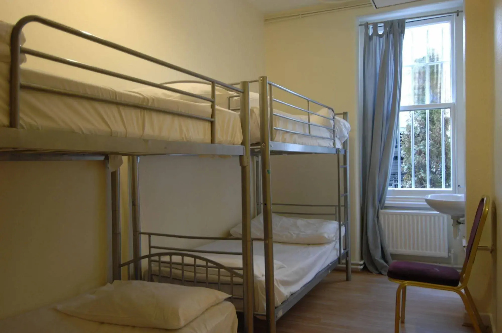 Barkston Rooms Earl's Court (formerly Londonears Hostel)