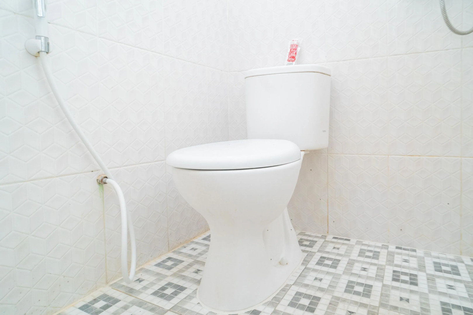 RedDoorz Syariah @ Aura Homestay