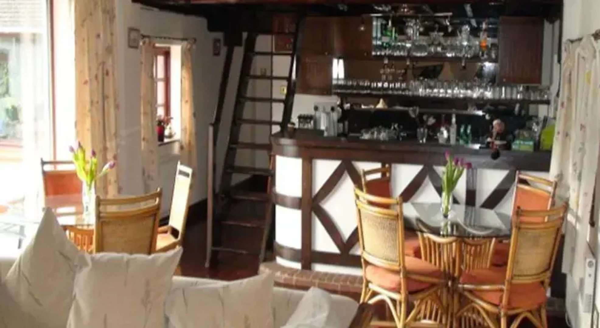 Thatch Cottage Guest House