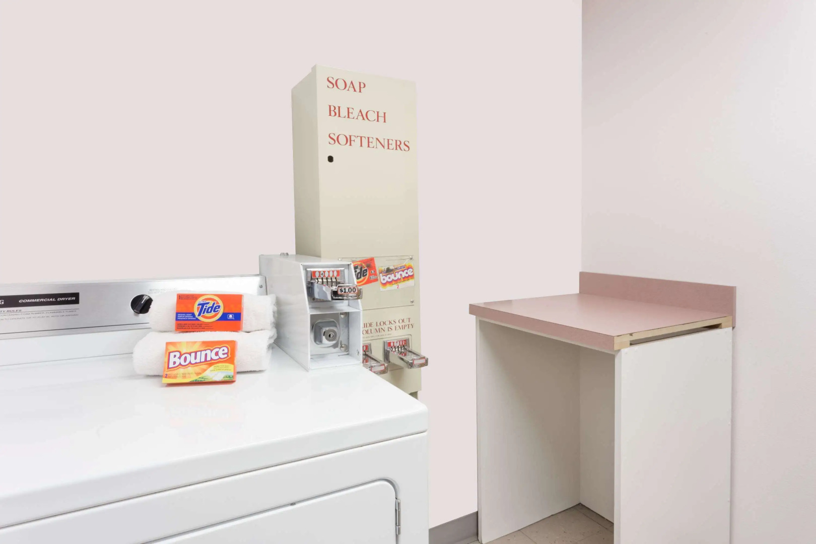 Super 8 by Wyndham Moose Jaw SK