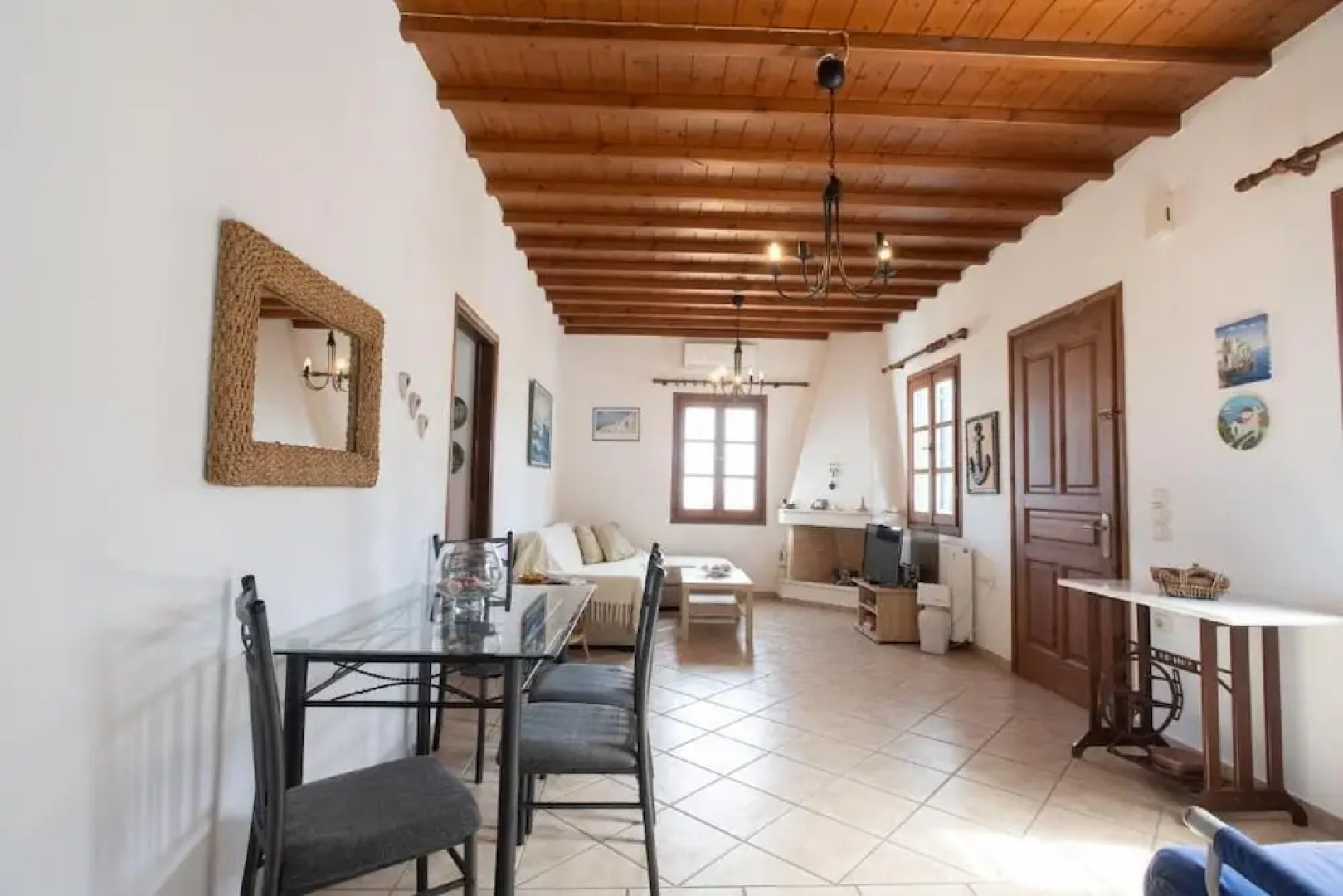 Elegance 2 Bedroom Escape in Psarou