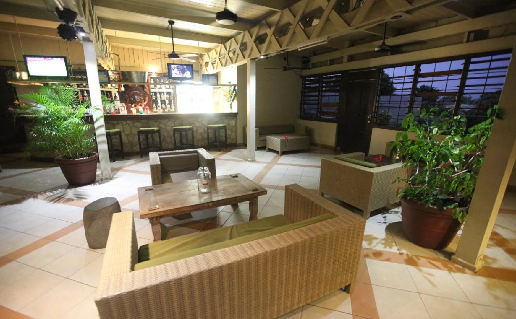 Coconut Palms Resort & Diamond Casino