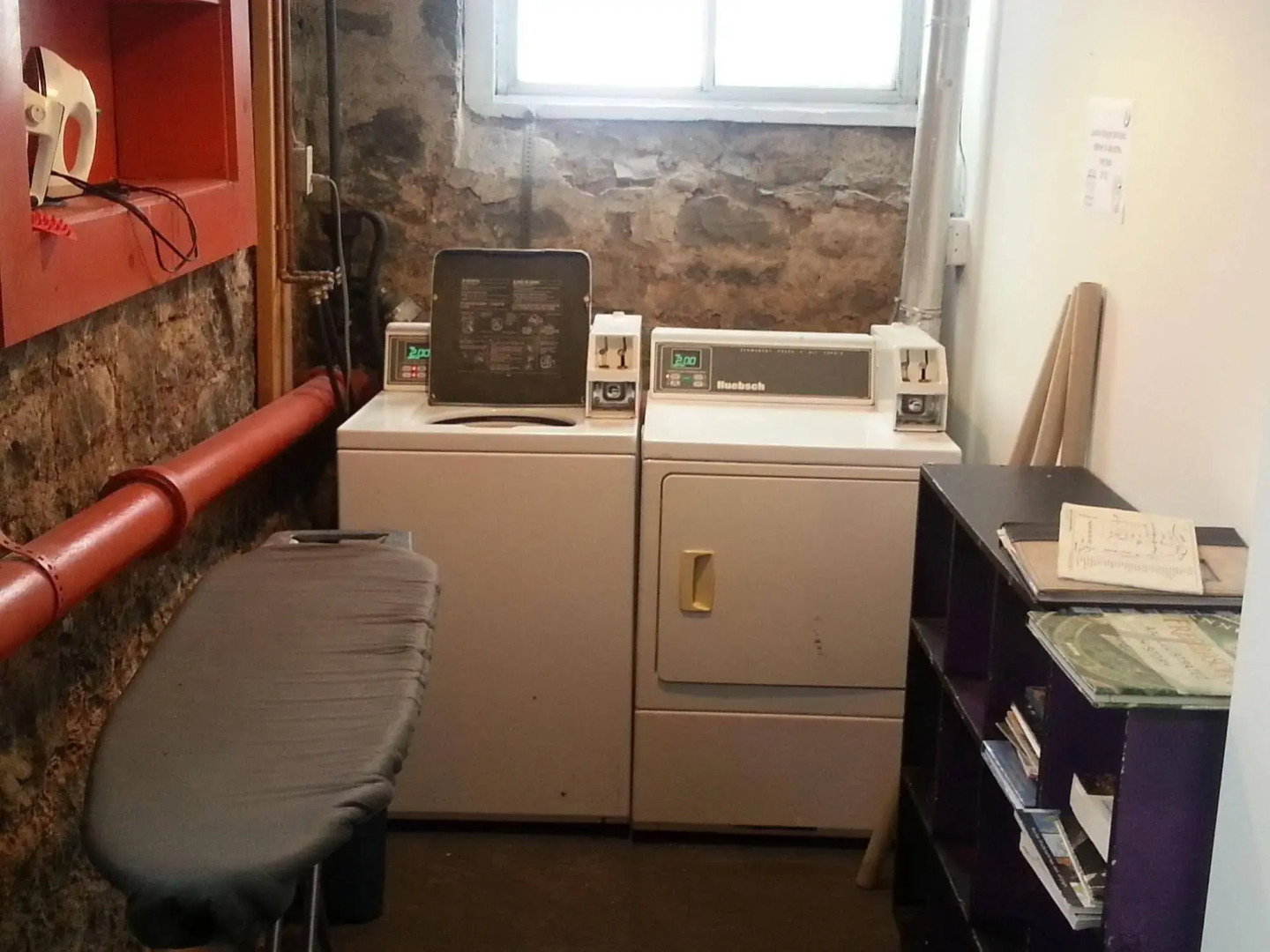 Hostelling International Niagara Falls