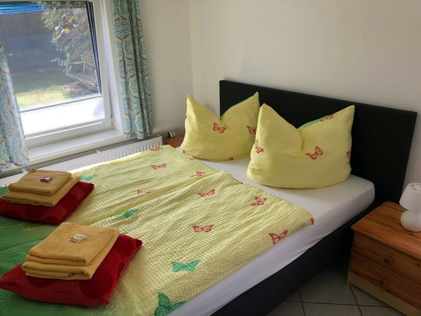 Quaint Bungalow in Stove near the Beach