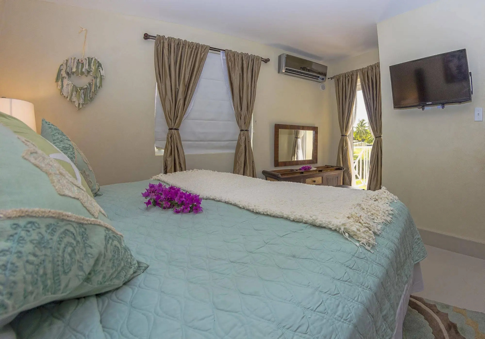 Lantana Barbados Condos