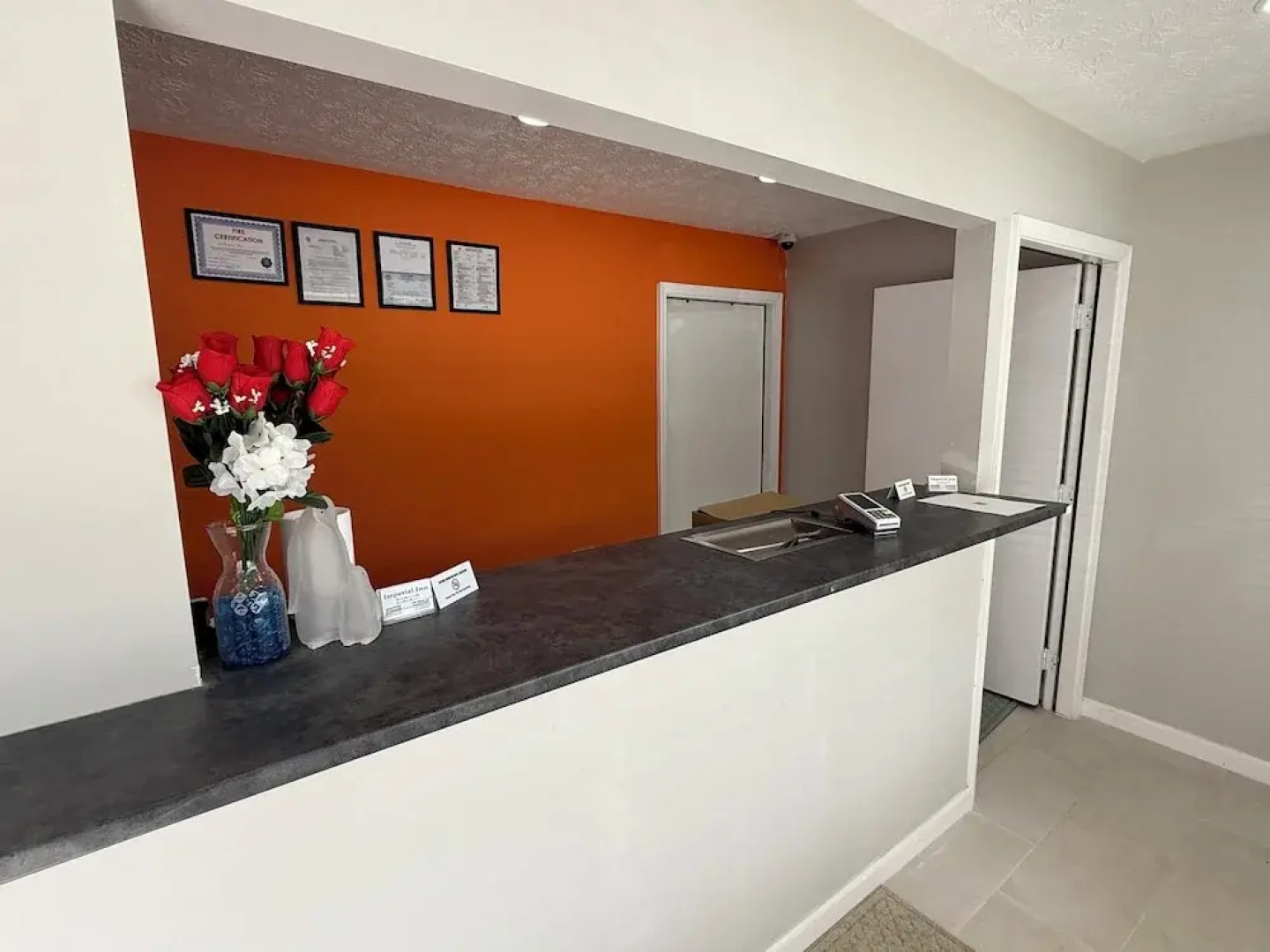 Imperial Inn by OYO Tazewell