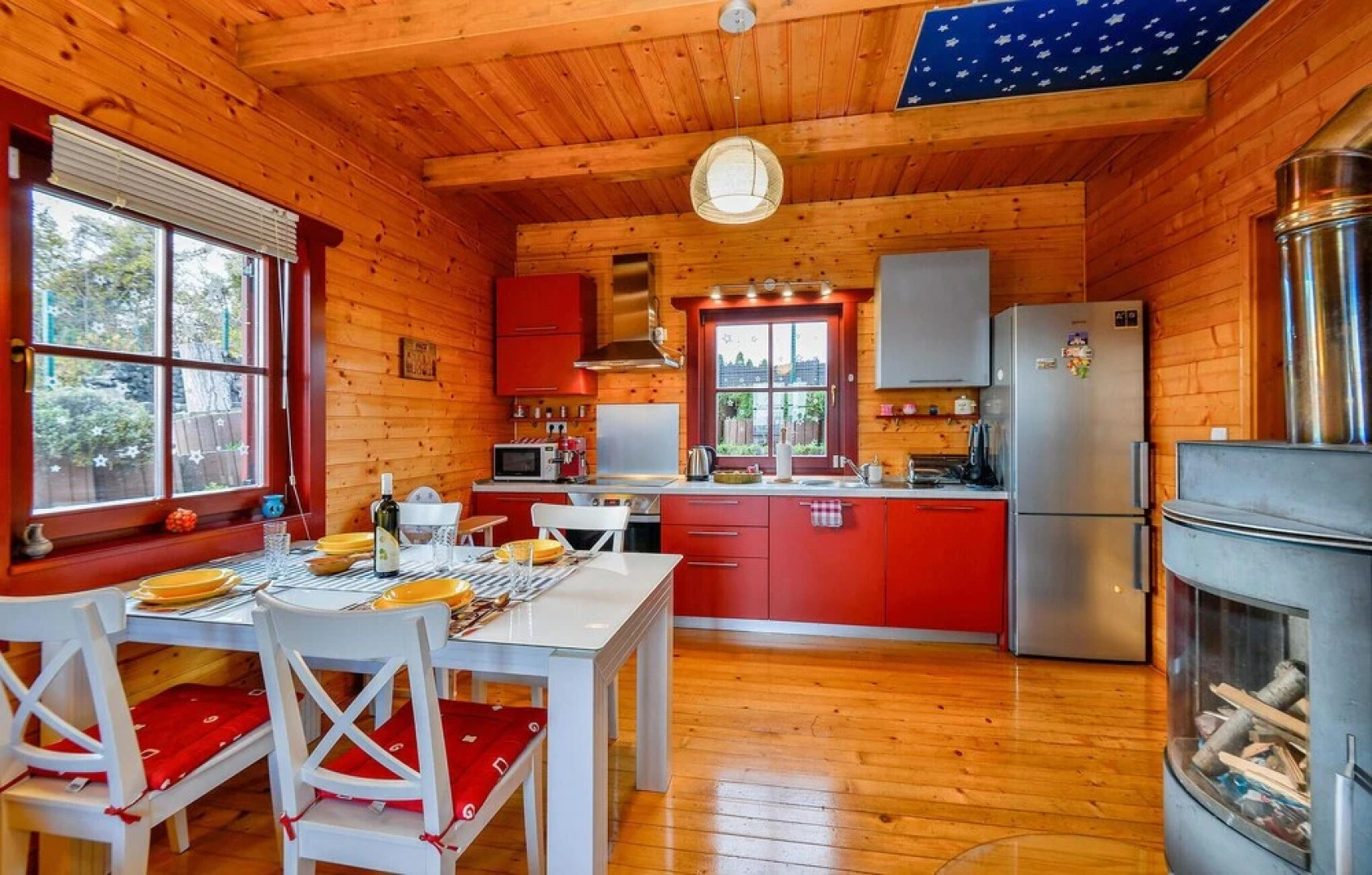 Beautiful Home in Paruzevina With Jacuzzi, Wifi and 1 Bedrooms