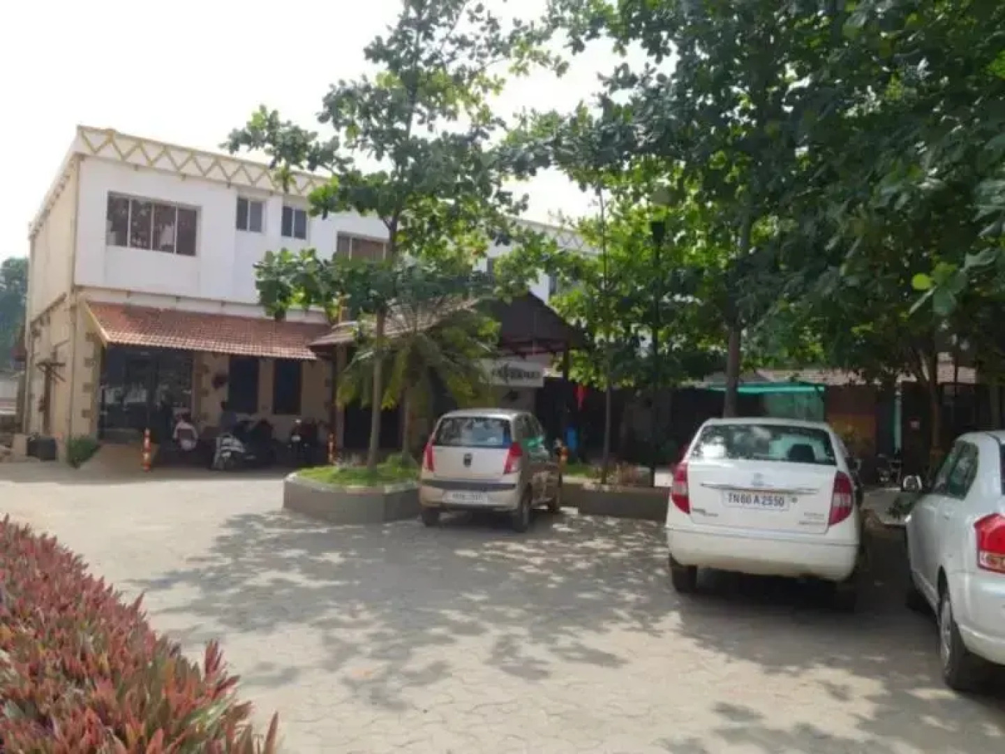 Deja Vu Coimbatore Hotel