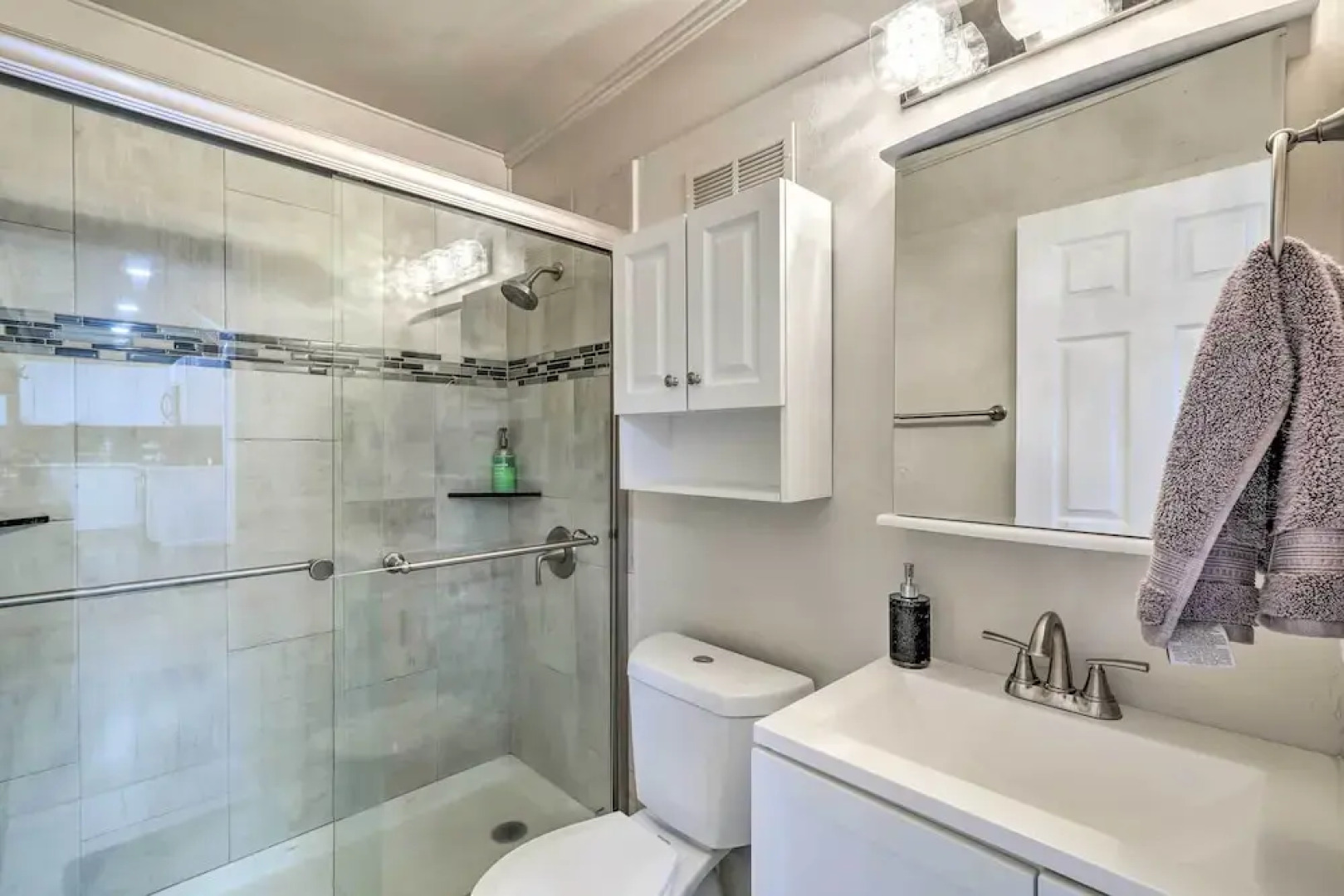 Fire Pit + ATV Trail Access: Munds Park Cabin!