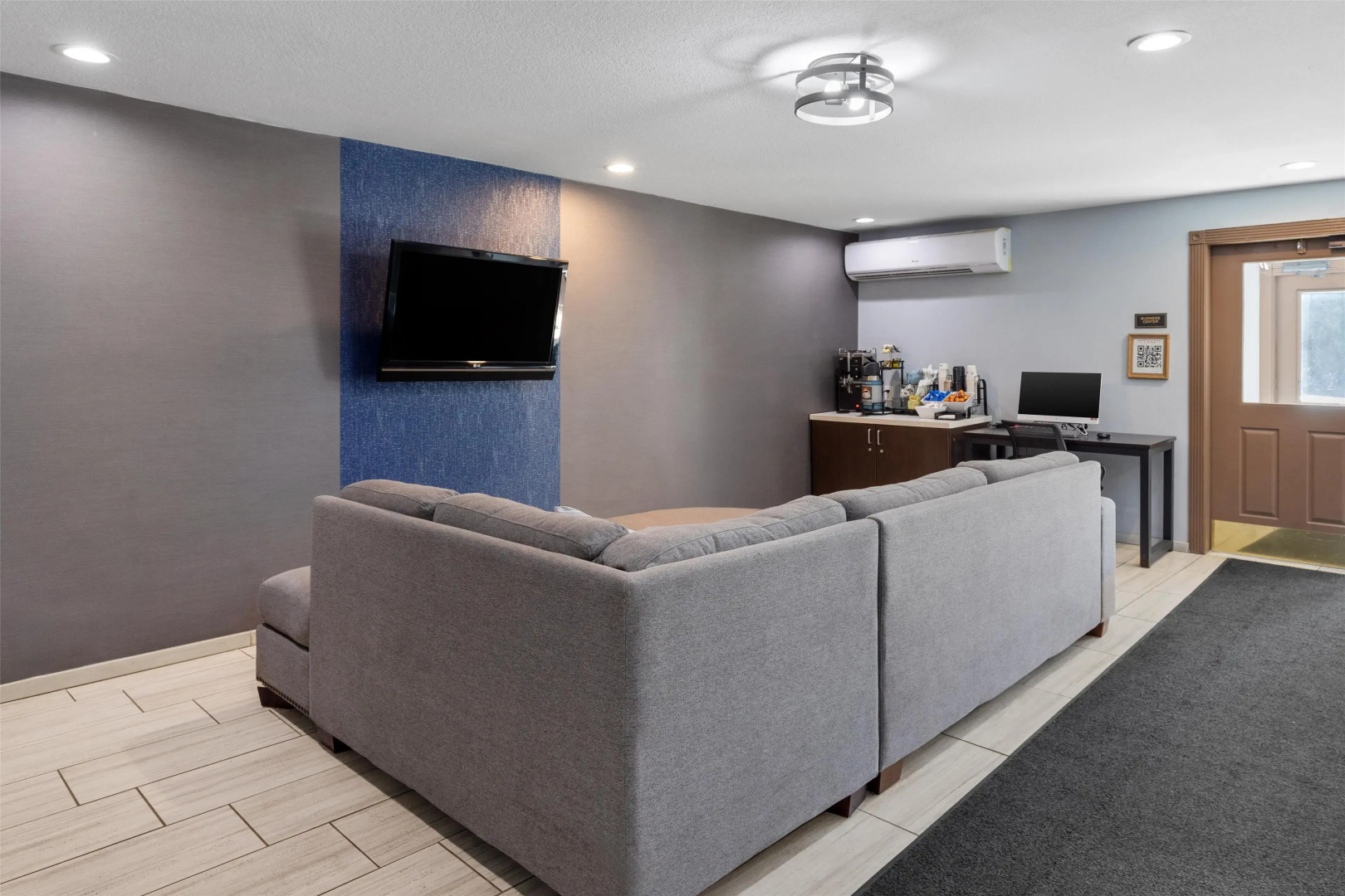 SureStay Plus Hotel by Best Western Mammoth Lakes