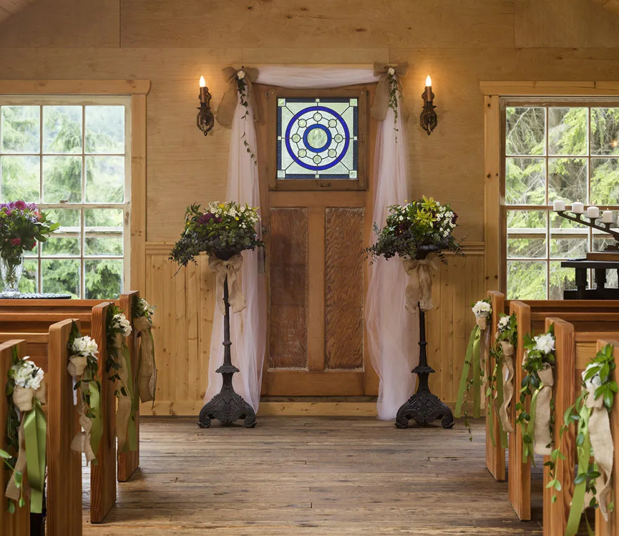 Alderwood Cottage & Suite - Bowen Island