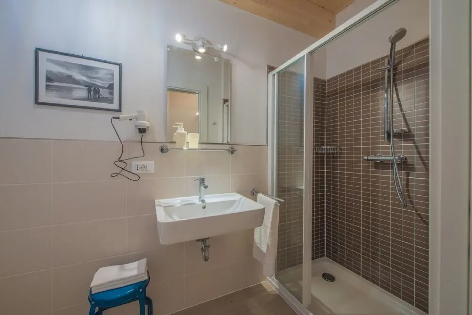 La Gazza Ladra Apartments