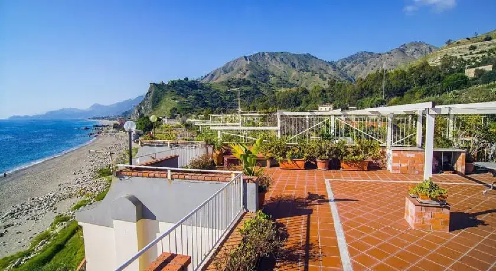 Terrazza sul Mare Forza Dagrò