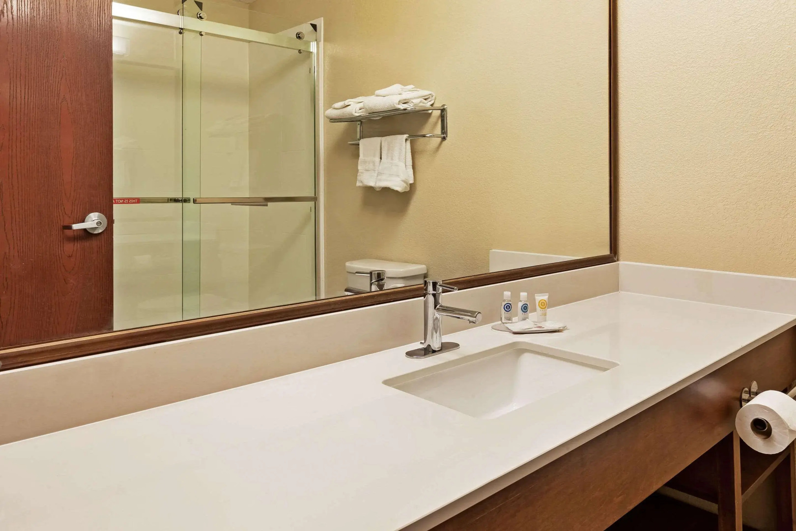 Comfort Inn Whitehall near Michigan's Adventure