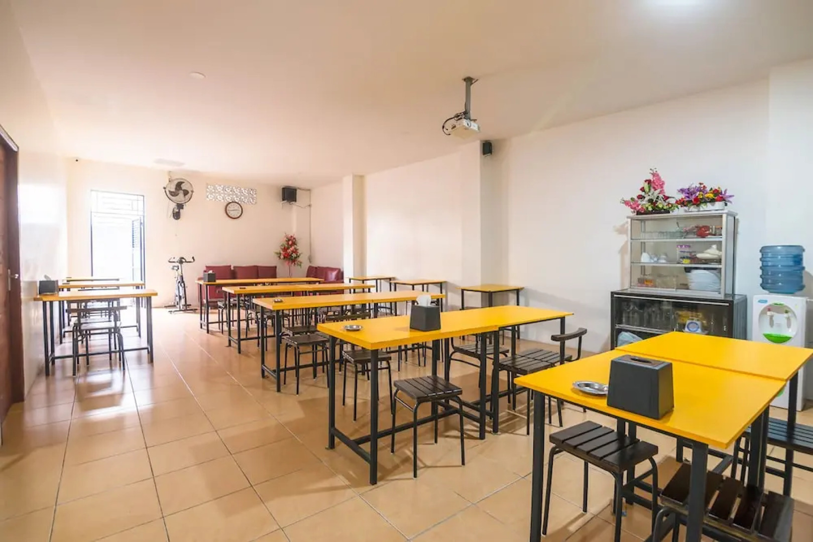 OYO 1484 Sentosa Guest House