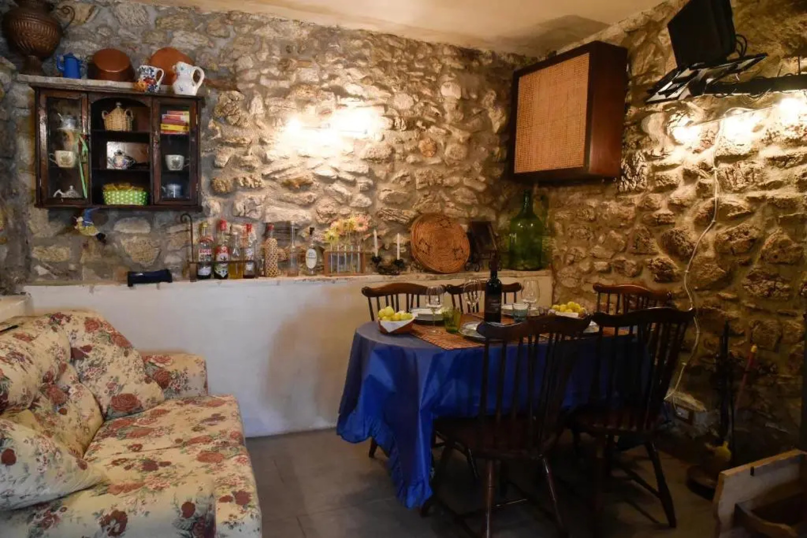 Stone House in Majella Park