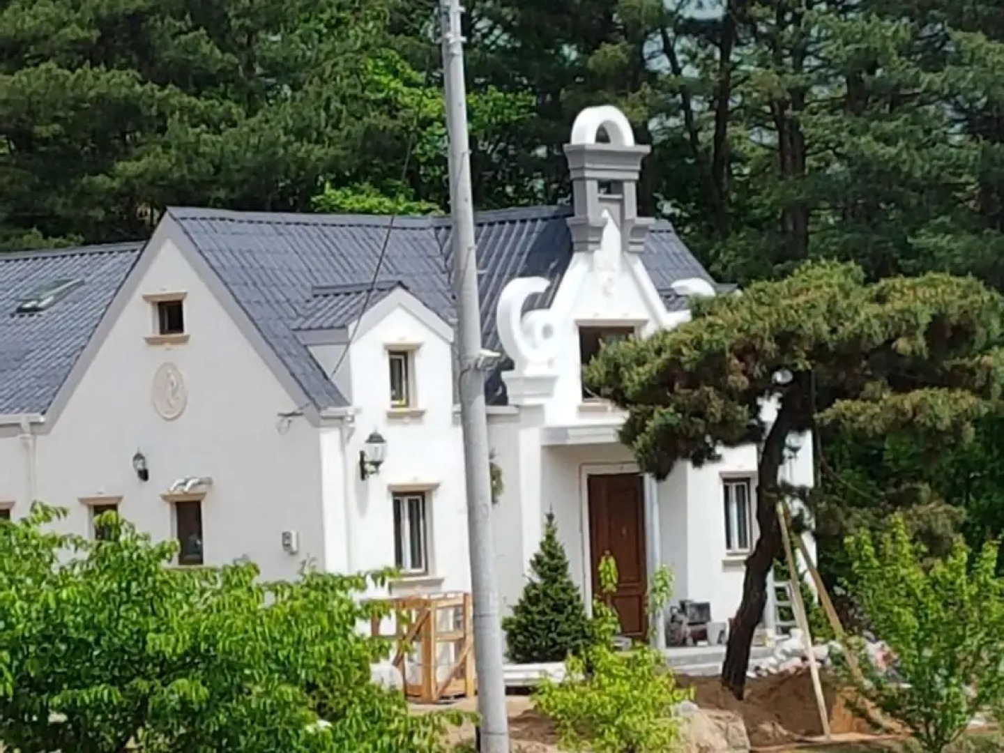 Hoengseong Castle of Magic Pension