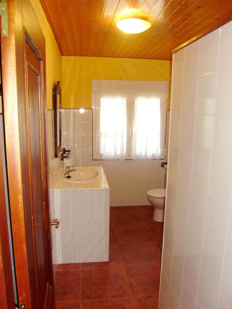 House With 4 Bedrooms in O Saviñao, With Enclosed Garden and Wifi - 3