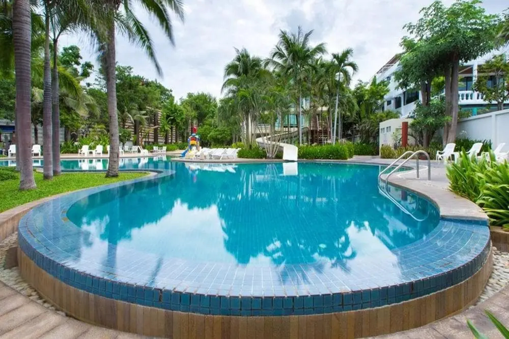 Baan Sanploen Huahin Condo By KK