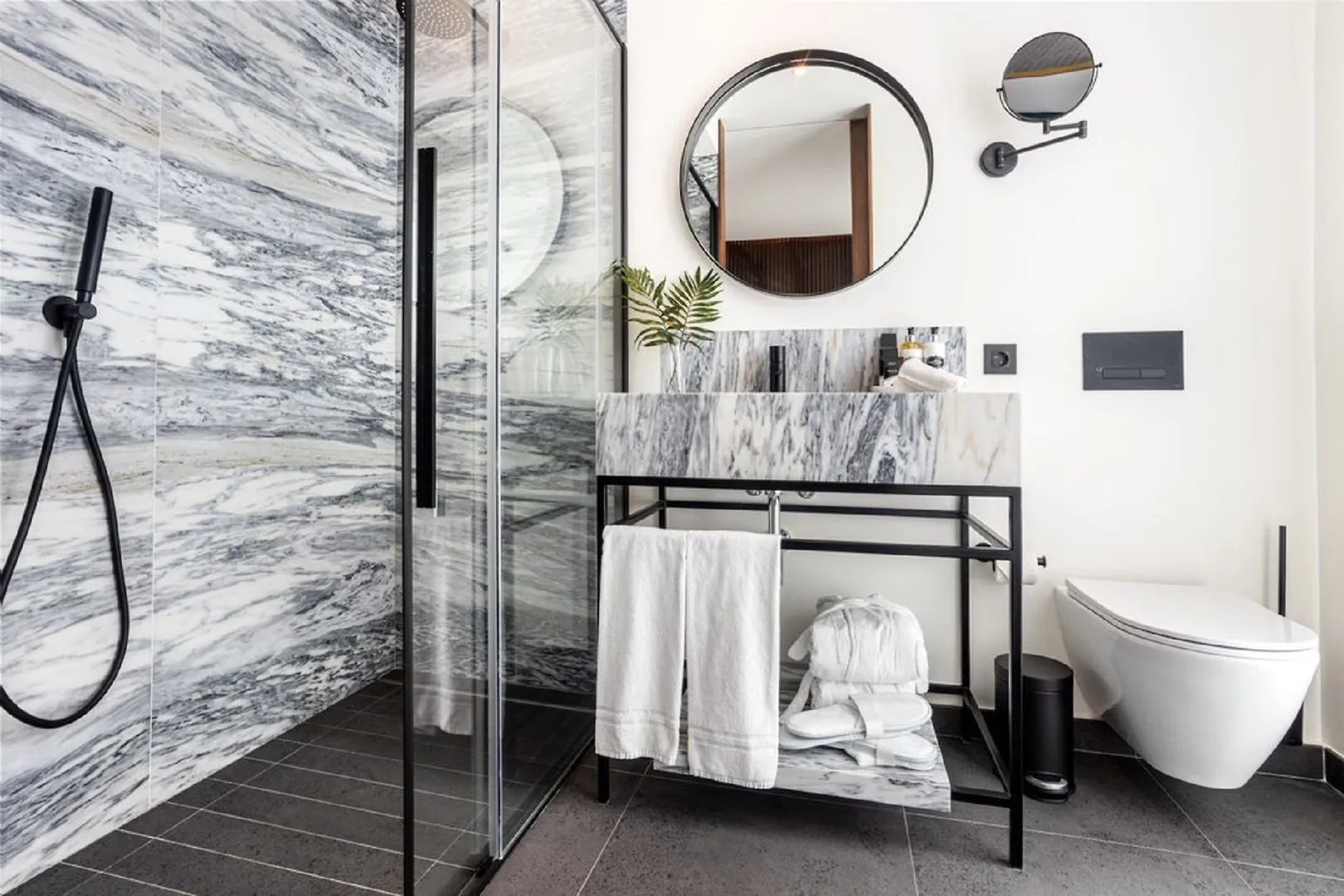 Pousada Porto - Rua das Flores