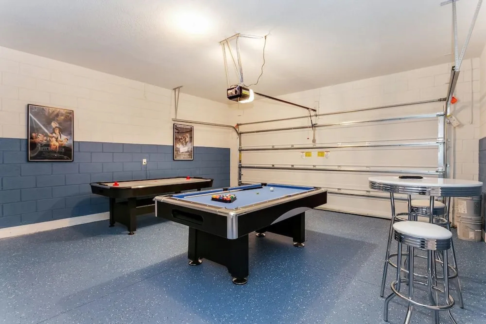 Oakwood Stree Villa Solterra 7041