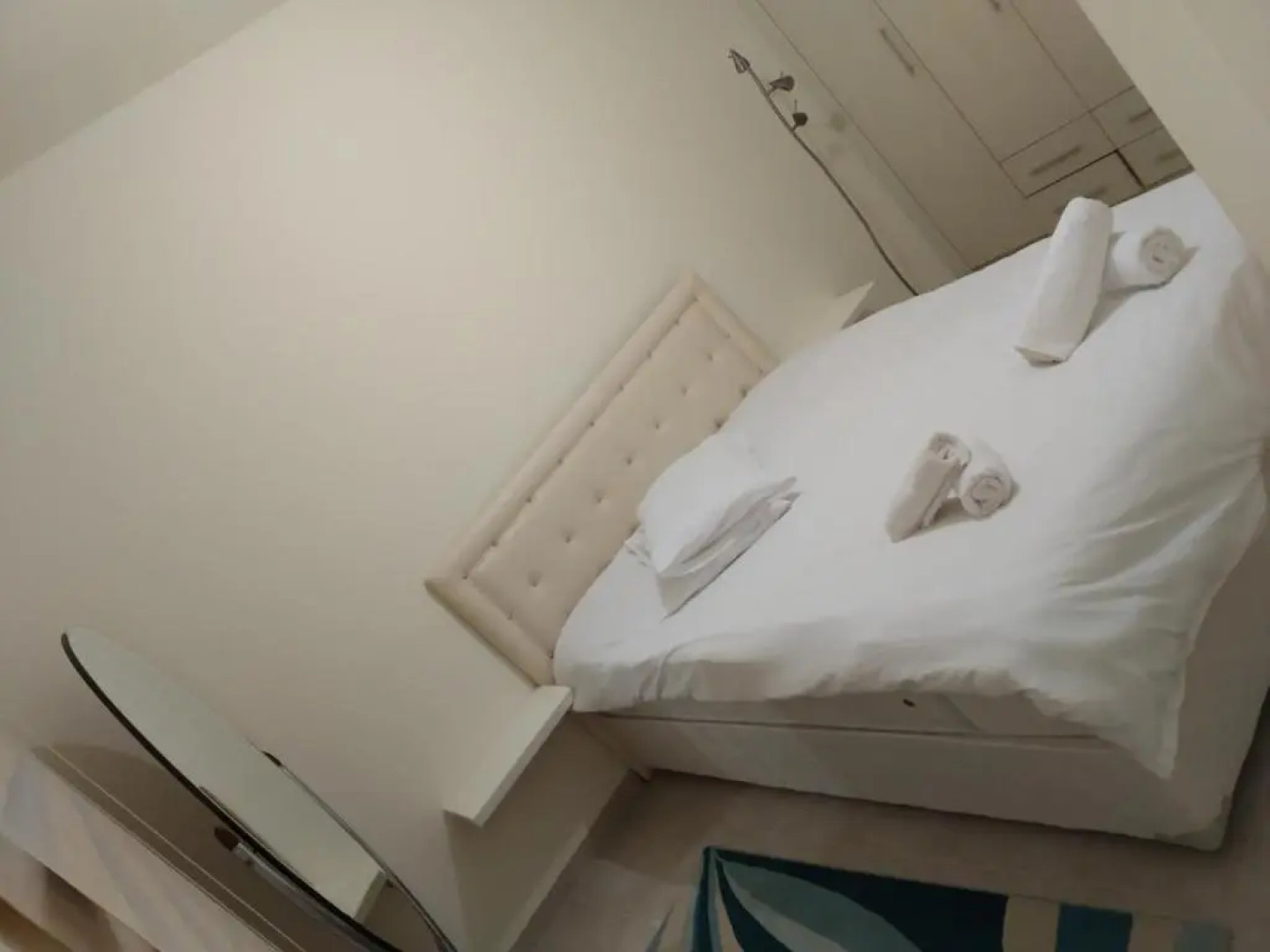 Impeccable 2 bed Penthouse