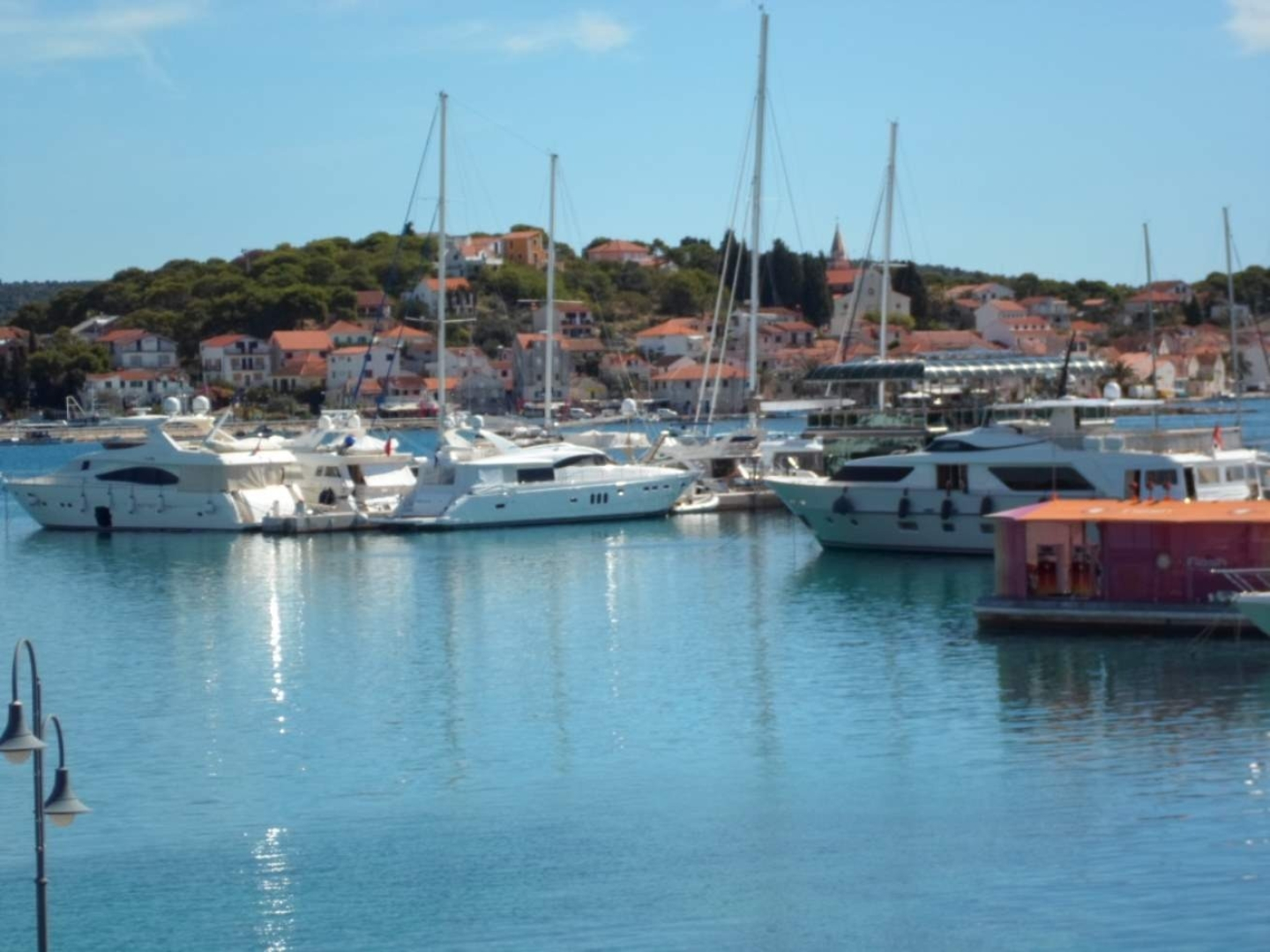 Apartment Marko - 30m from beach; A2 Rogoznica, Riviera Sibenik