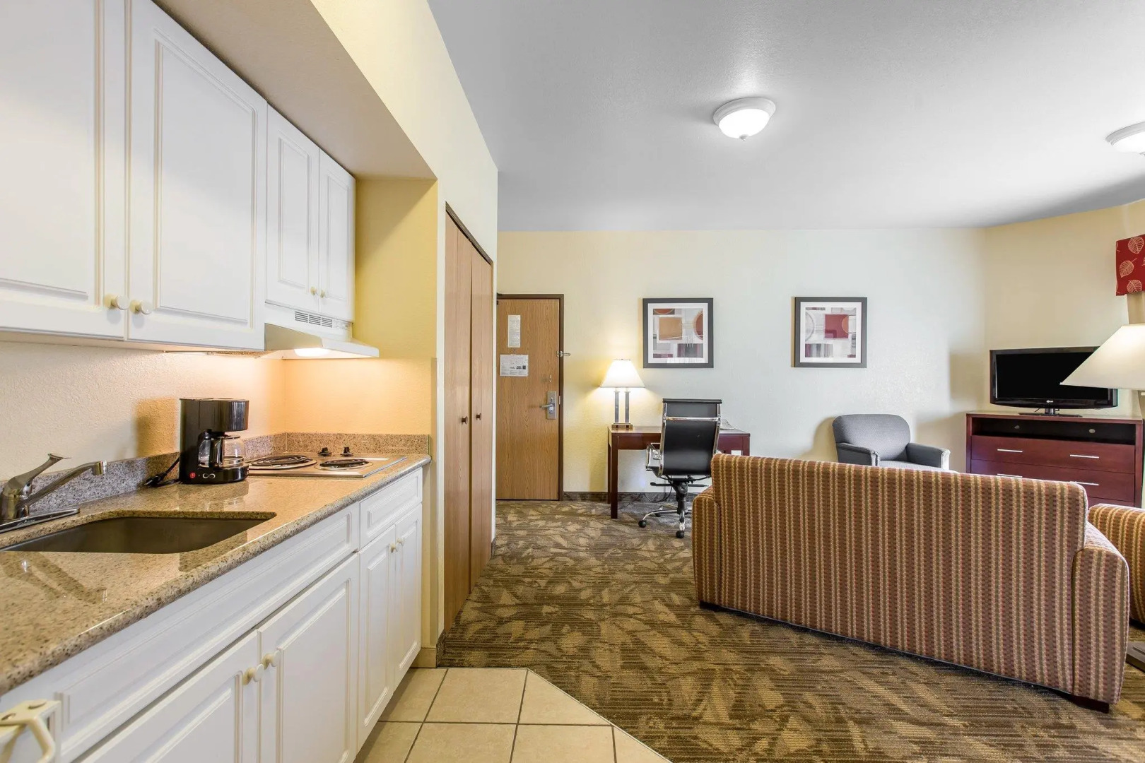 Comfort Suites Palm Desert I-10