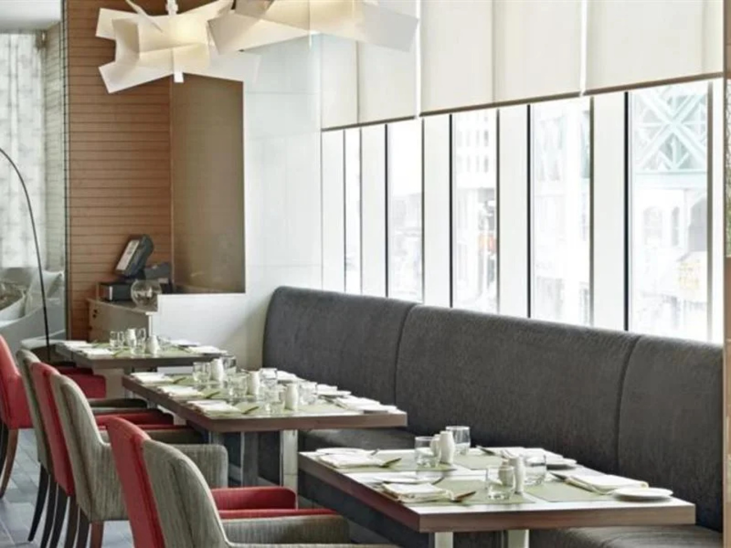 Hyatt Place Dubai Baniyas Square