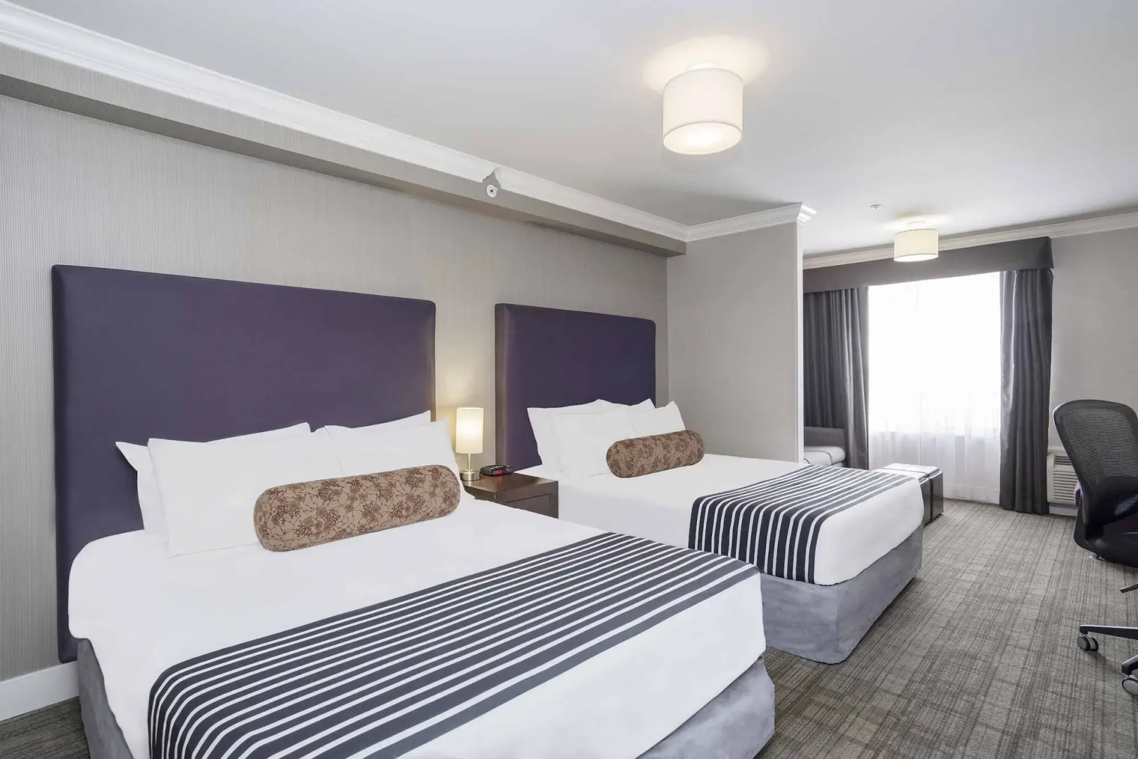 Sandman Hotel & Suites Calgary South