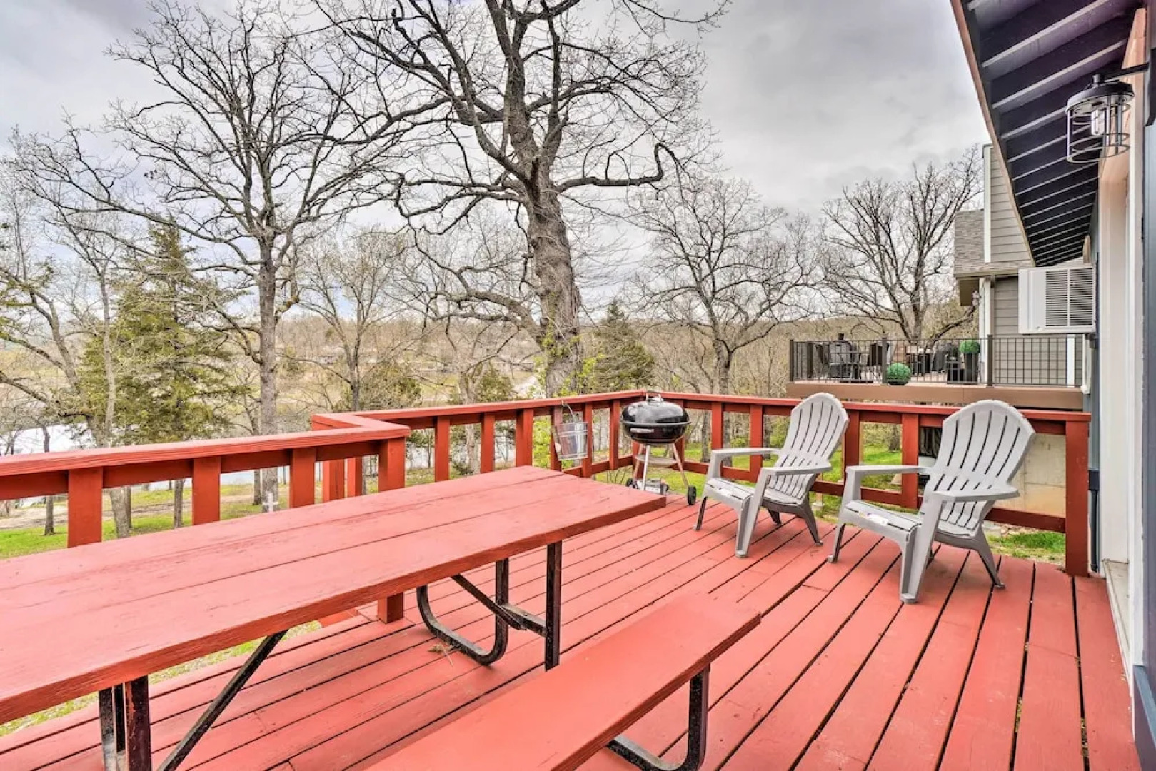 Quaint Table Rock Lake Hideout w/ Pool Access